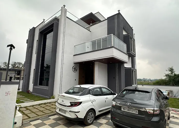 Sara Villa Lonavala